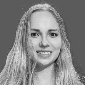 Dra. Carla Gómez Vila