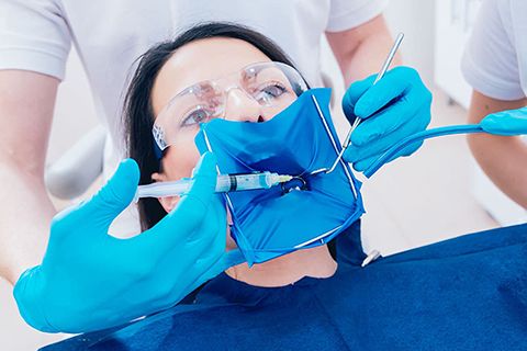 Endodoncia en la Sagrera en Blaudent Endodoncia en la Sagrera en Blaudent